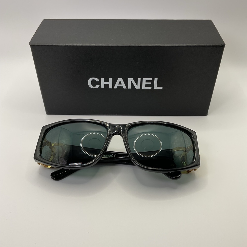 CHANEL Black and Gold Classic Sunglasses - Picture 5 of 14